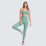 Seamless Gym Set Nylon Woman Sportswear: Elevate Your Workout Style