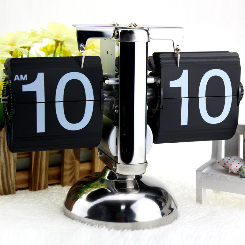 Flip Digital Clock Small Scale Table Clock Retro Flip Clock - Timeless Style for Your Home