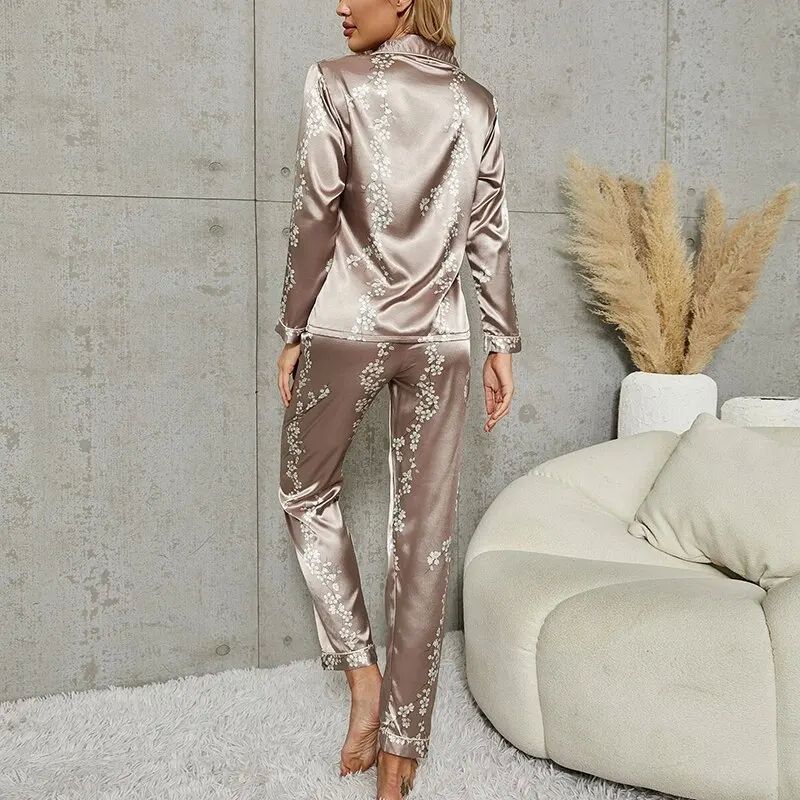 Pajama Set Long Sleeved Women