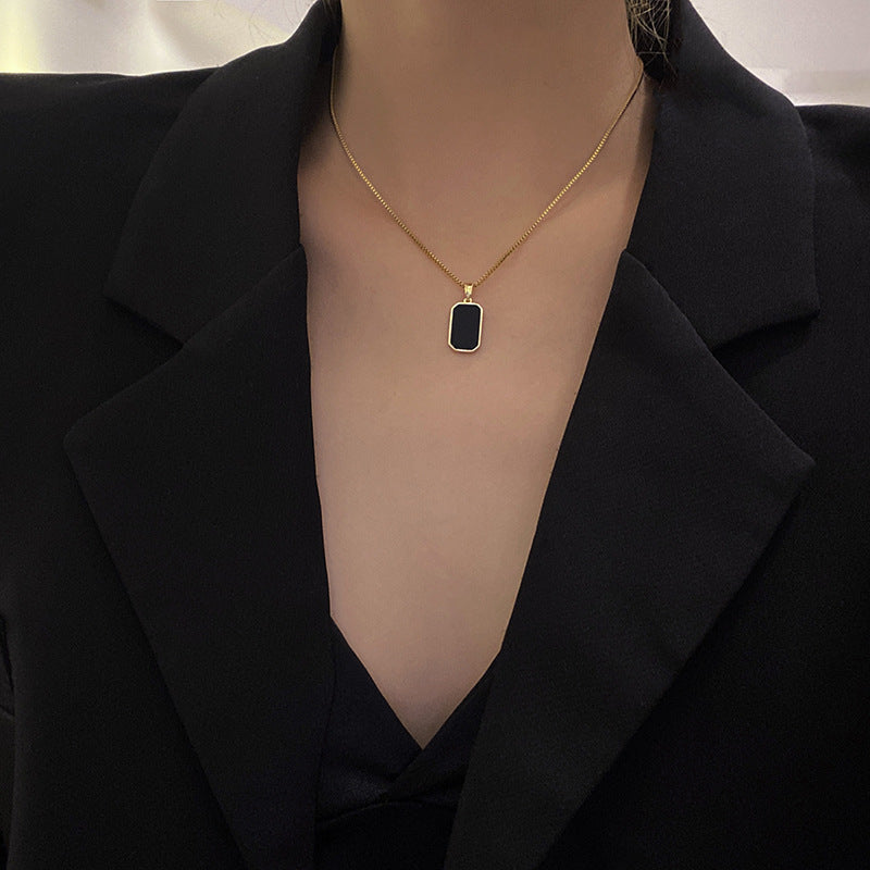 Niche Design 18K Gold Non-fading Small Black Titanium Steel Necklace - Minihomy