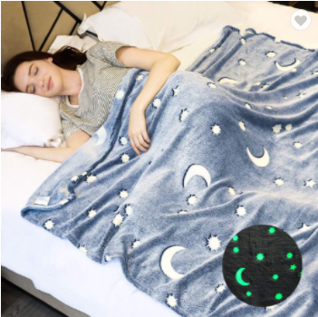 Glowing Polyester Wool Blanket In The Dark - Minihomy