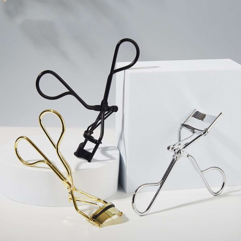 Metal Eyelash Curler: Long-Lasting Curling Beauty Tool for Makeup - Minihomy