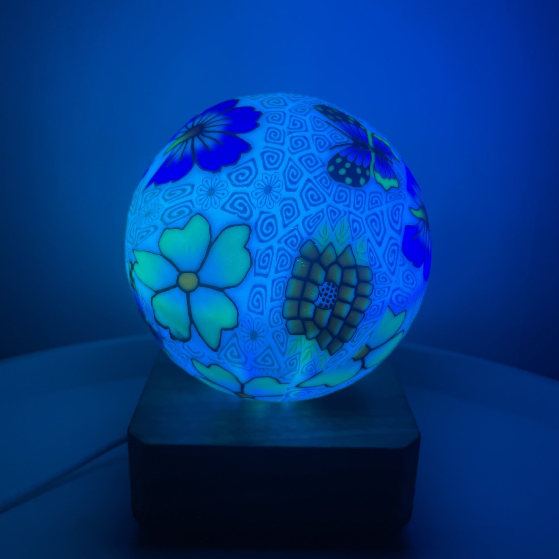 Colorful Dimming Glass Ball Lamp with USB Plug-In - Decorative Night Light - Minihomy