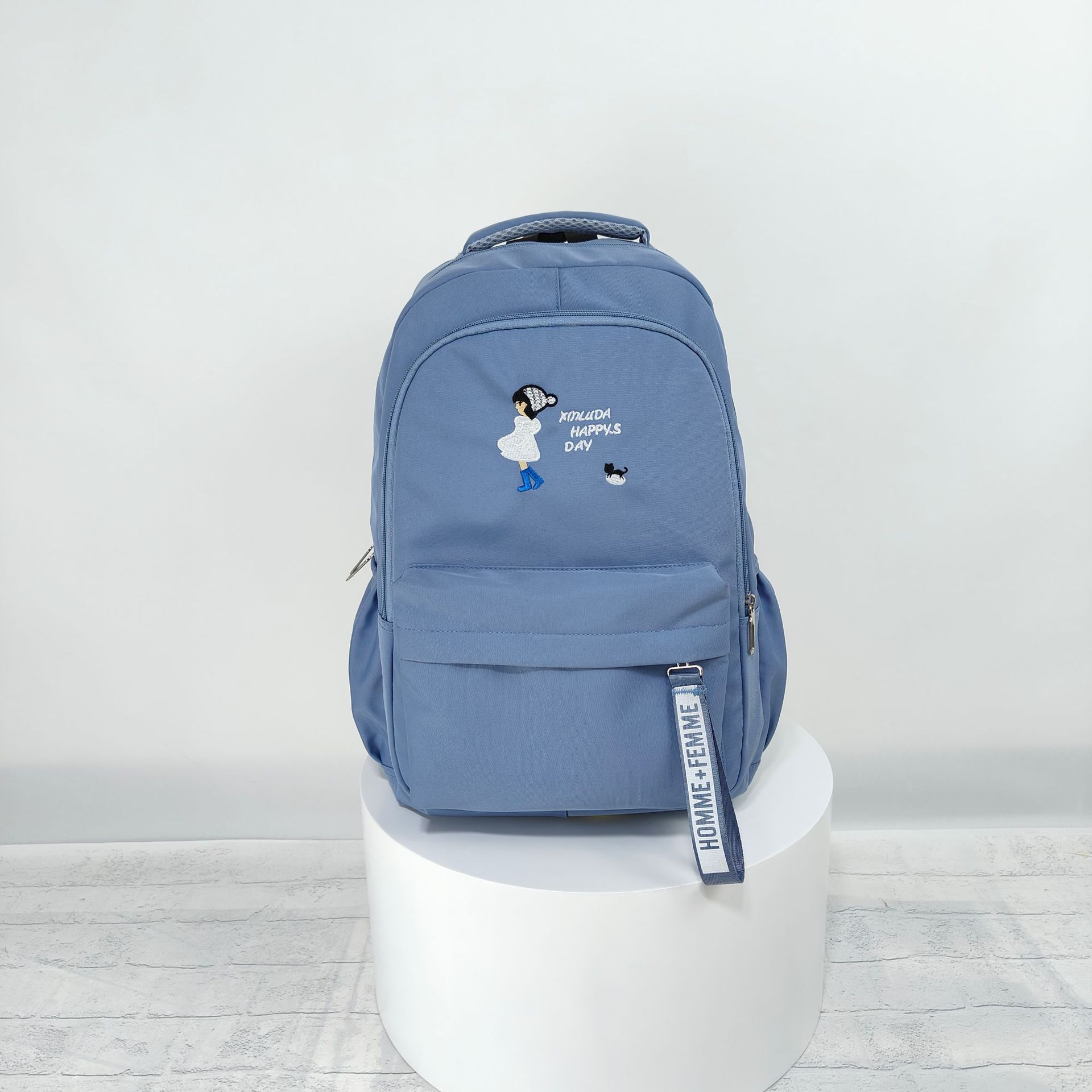 Large Capacity School Backpack: Casual & Multi-Functional