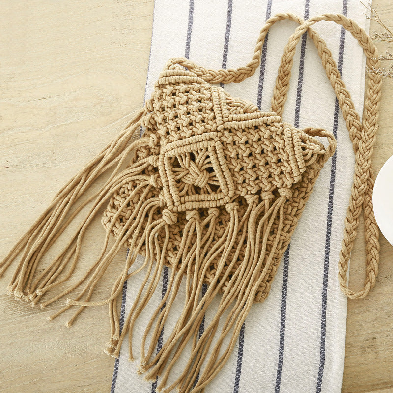 Women's Retro Tassel Crossbody Straw Bag