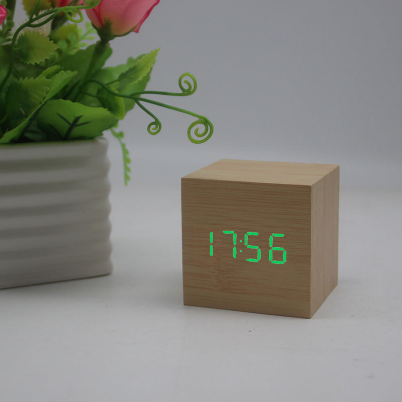 Minimalist Cube shaped sound-sensitive wooden digital clock with temperature display - Minihomy