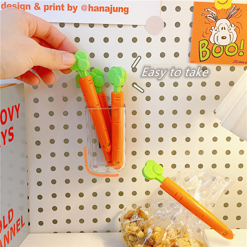 Keep Food Fresh with Fun: Carrot-Shaped Bag Sealing Clips - Minihomy