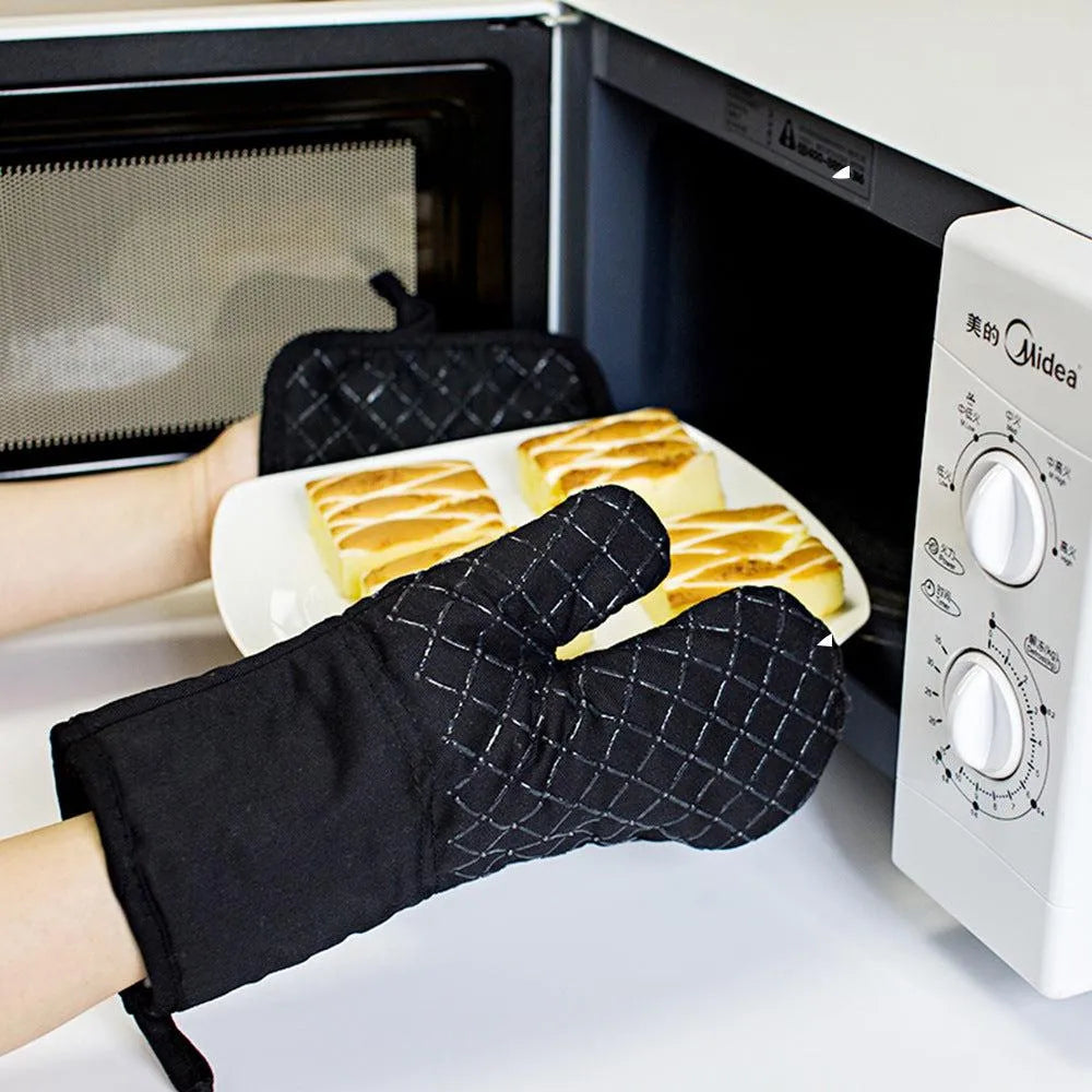 Kitchen Microwave Oven Heat Insulation Non-slip Gloves - Minihomy