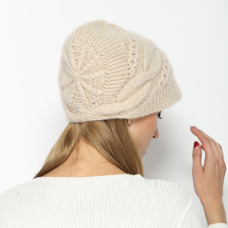 Hand-knitted cashmere warm hat with brim