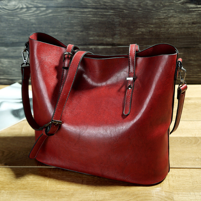 Simple Oil Wax Leather Shoulder Messenger Portable Tote Bag