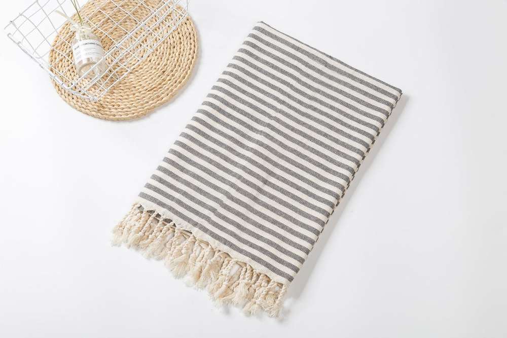 Fringed Beach Towel Polyester Cotton Wearable Striped Bath Towel Cushion Tablecloth - Minihomy