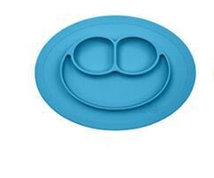 Children's meal pad with silicone smiling face plate