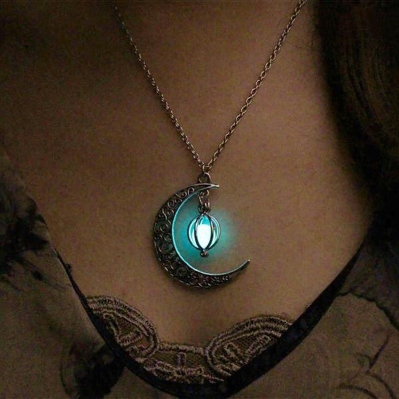 Crescent Moon Glow Necklace - Minihomy