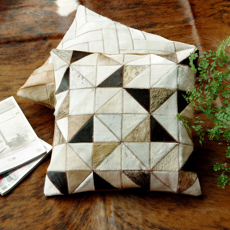 Geometric sofa pillow