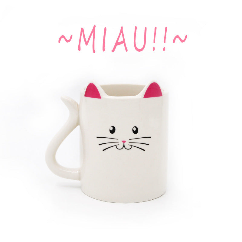 Three-dimensional Creative Hand-painted Cat Ceramic Mug