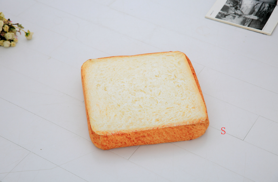 A toast with a micro-blog toy plush pillow cushion a slice of toast on behalf of - Minihomy