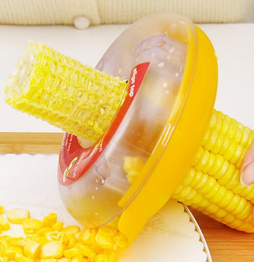 Peeling corn kernels - Minihomy