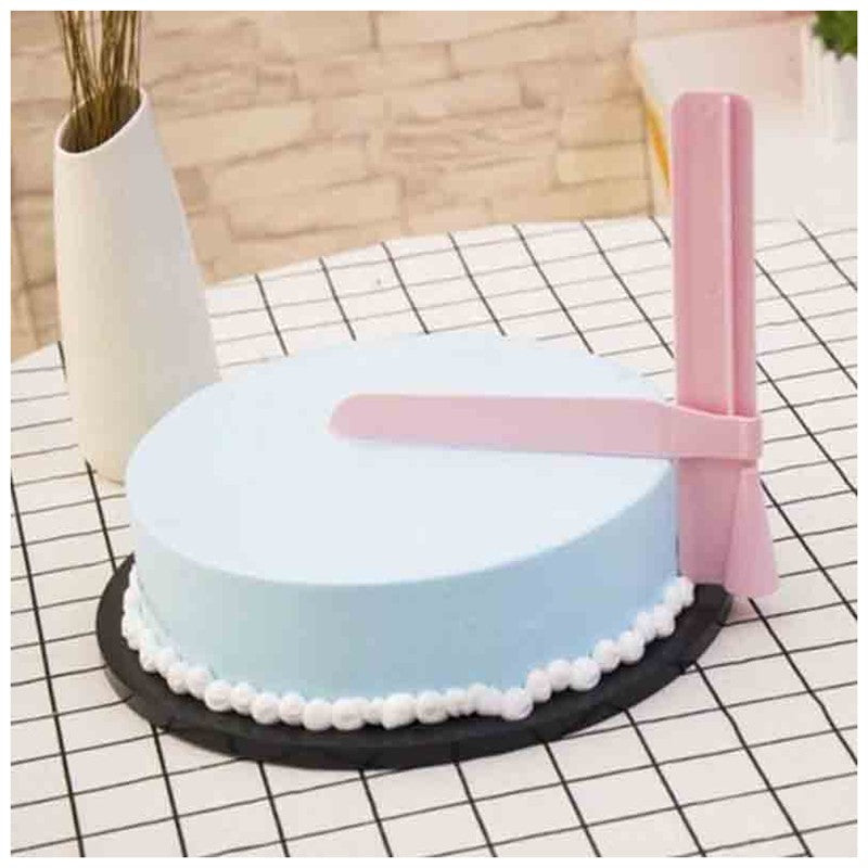 Smoother Cake Scraper