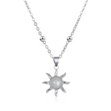 Temperament Inlaid Opal Small Beautiful Simple Clavicle Necklace